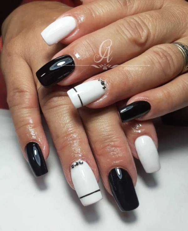 Stylish Black and White Nail Art Designs