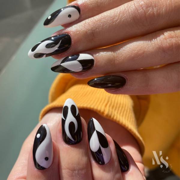 Stylish Black and White Nail Art Designs