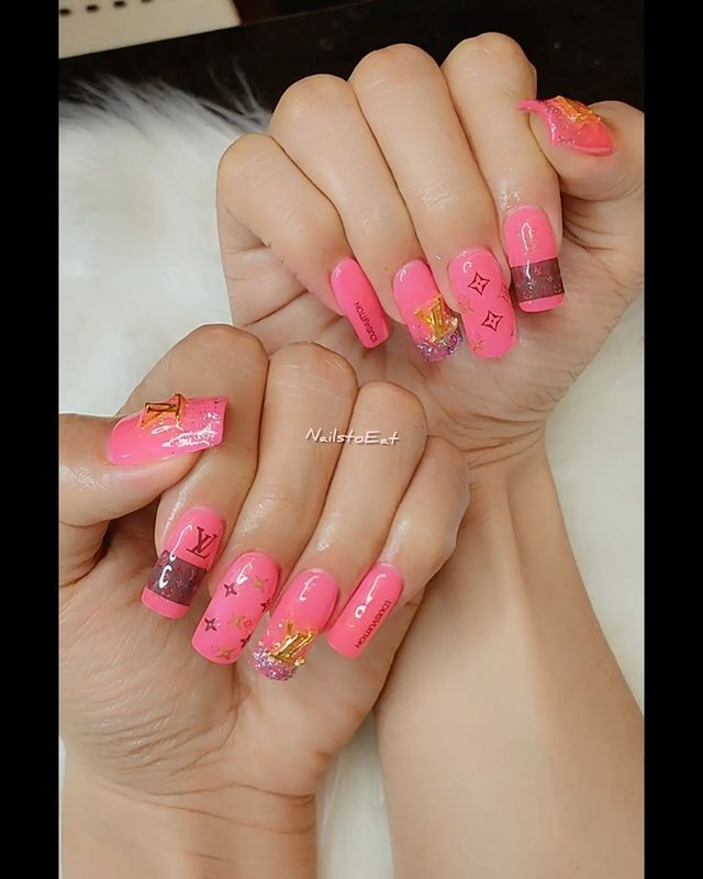 Pink nails with amazing design ideas