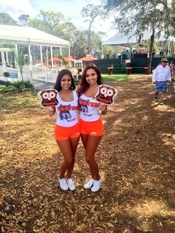 Hoot Hoot For Hooters Girl