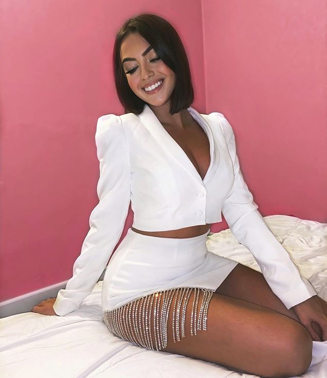 Instagram baddies in hot white outfit 