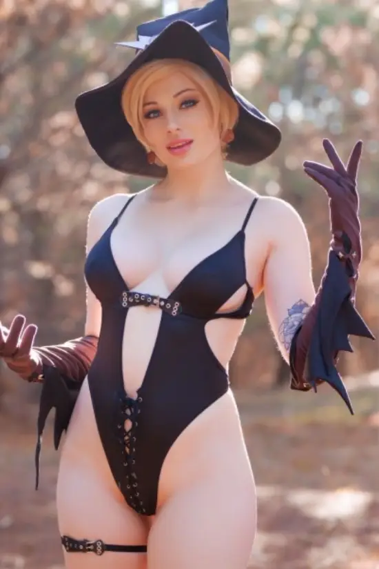Witch cosplay Costume